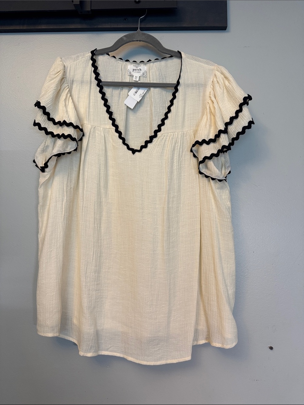 Blu Pepper Cream V-Neck Blouse with Black Rickrack Trim